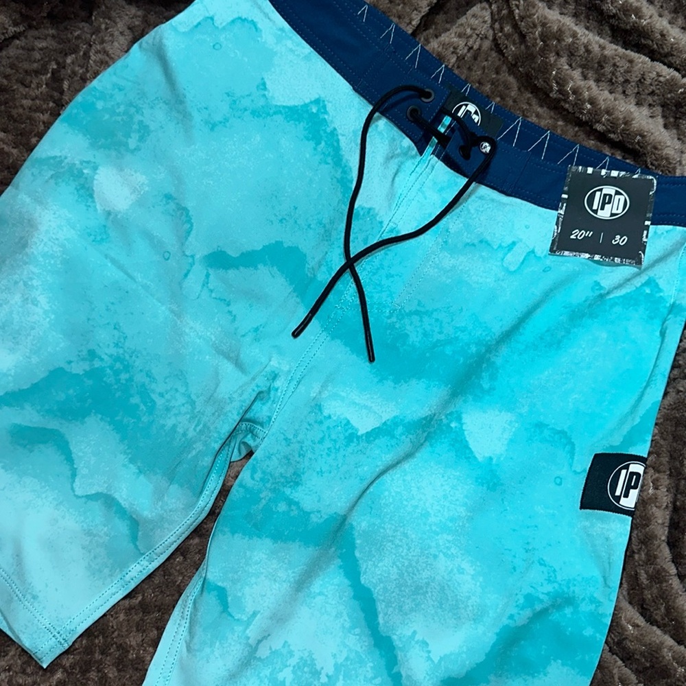 IPD SIZE 30 NWT GORGEOUS SWIM TRUNK